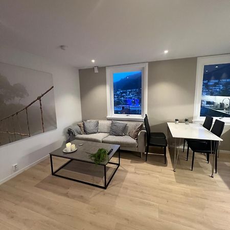 Modern Apartment With Free Parking Bergen Zewnętrze zdjęcie